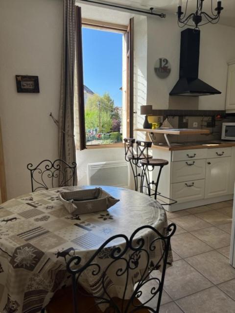 Annecy Coquet Meuble T2 -2 Velos, Prox Lac-Veille Ville- Gare Exterior photo